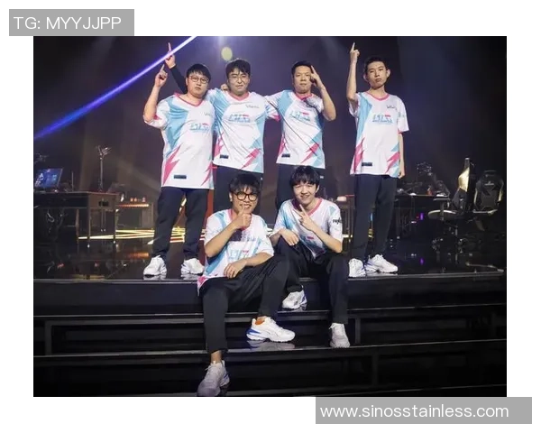 深入分析BLG战队的进攻策略与战术特点探讨 深入分析BLG战队的进攻策略与战术特点探讨